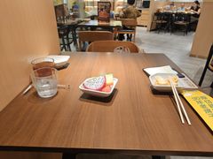 -豪客来牛排(空港华联店)