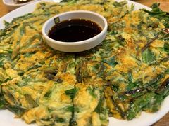 韭菜饼-喇喇排骨火锅·传统韩式脊骨汤(望京西园总店)