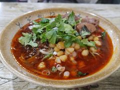 -沉香牛肉面