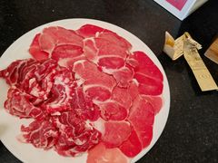 -周老三跷脚牛肉·全牛火锅(非遗传承店)