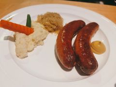 -LENBACH兰巴赫西餐啤酒坊(大连东港店)