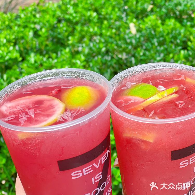 炫上一杯7分甜的红石榴超柠茶|给我码住️ 