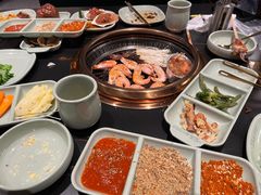 -梨花甄选自助烤肉(小寨原力场店)