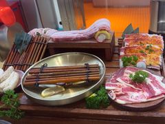 -轻烧烤肉(光谷步行街店)