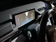 -一嗨租车(凤凰机场店)