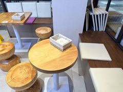 -Dough&Joe团憩(瑞虹天地月亮湾店)