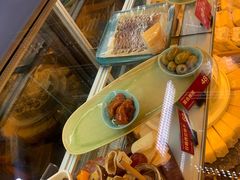 -MEAT MATE 鲜食肉铺(凤凰汇·里巷店)