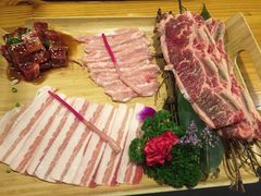 -炙忧烤肉屋(中国铁建广场店)