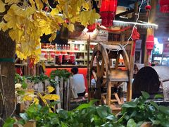 -老滇山寨•云南特色菜•地方菜•民族风情歌舞表演(金碧店)