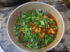 -肖肖酸萝卜鱼火锅(总店)