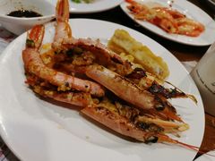 -四海一家自助餐(益田假日广场店)