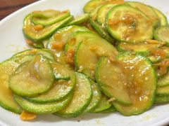咸蛋黄炒小瓜-甜甜屋(解放中路店)