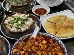 -乐山食古香跷脚牛肉