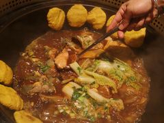 -百事晟渔村木火铁锅炖(玉带湾店)