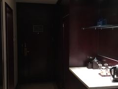 -中家鑫园温泉酒店鑫悦汤泉