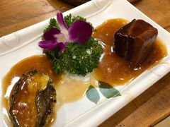 浇汁鲍鱼-老东镇啤酒屋海鲜加工·蒸汽海鲜·海鲜烧烤(台东店)