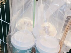 -茶理宜世(广州南站（站内）3楼B17检票口店)