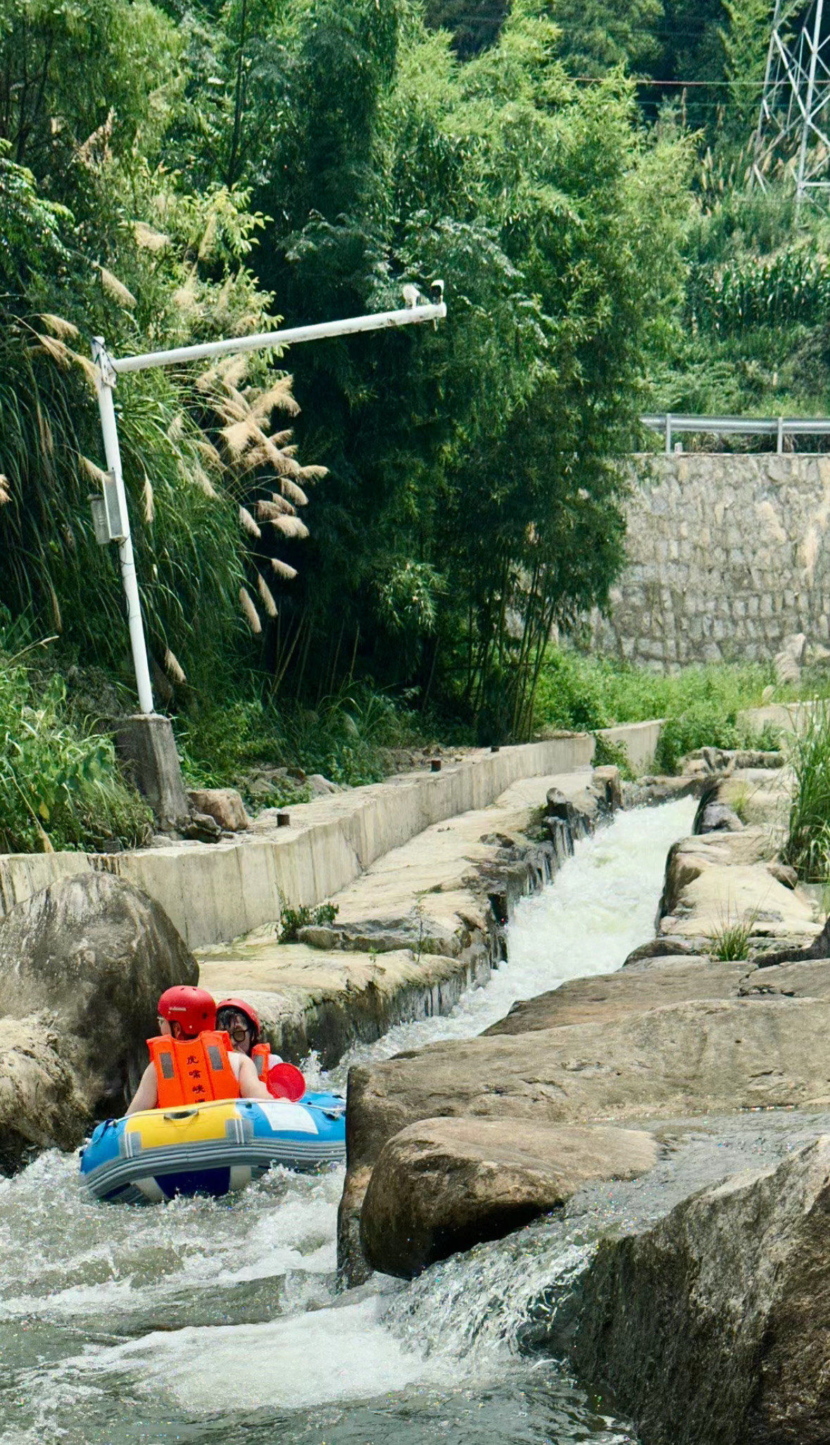 1.5小时全程尖叫的虎啸峡漂流太好玩了吧