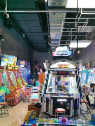 -嗨翻Hi-Fun竞技主题乐园·蹦床团建生日聚会(五棵松华熙店)