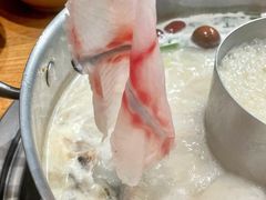-江小渔鲜鱼火锅(冠亚星城店)