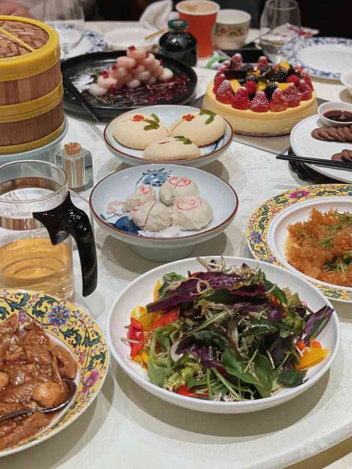 聚德楼饭庄(劲松店)-"年根儿底下,要吃点儿好哒,同事带我来到聚.