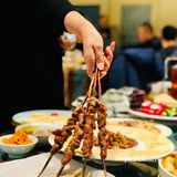 草原的歌，新疆的舞，喀什的酒[调皮]