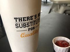 -The Habit Burger Grill 哈比特汉堡(爱琴海店)
