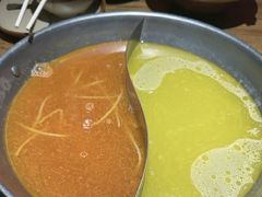 -野山舂·贵州现舂酸汤牛肉(东山店)