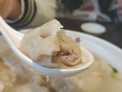 刀鱼馄饨-老半斋(福州路店)