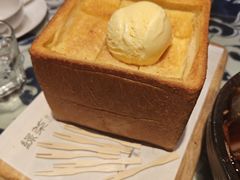 面包诱惑-绿茶餐厅(王府井永宁门店)