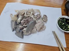 -小朱羊肉面馆(周东路)