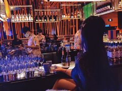 -大连君悦酒店 · VIVA(星海广场店)