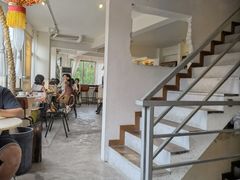 -巴浪鱼咖啡馆 Local Fish