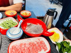 -醉董牛川派鲜肉自选火锅(烟台店)
