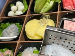 -海底捞火锅(长宁路龙之梦店)