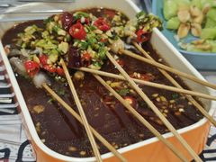 -泉哥小平房串店