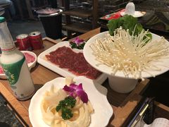 -井格重庆火锅(临平银泰城店)