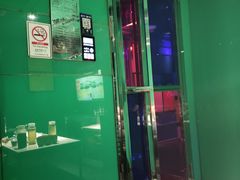 -百威KTV(恒福路店)