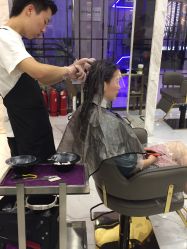 点击看大图 -3AM HAIR SALON染发烫发接发