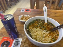 原汤酸辣竹笋丝粉-湘人龙记老长沙米粉(鸟巢店)