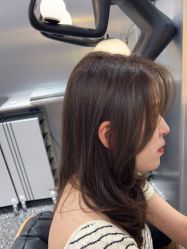 -Tloml salon