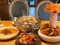 -隔壁老王·家常云南菜(花巷店)