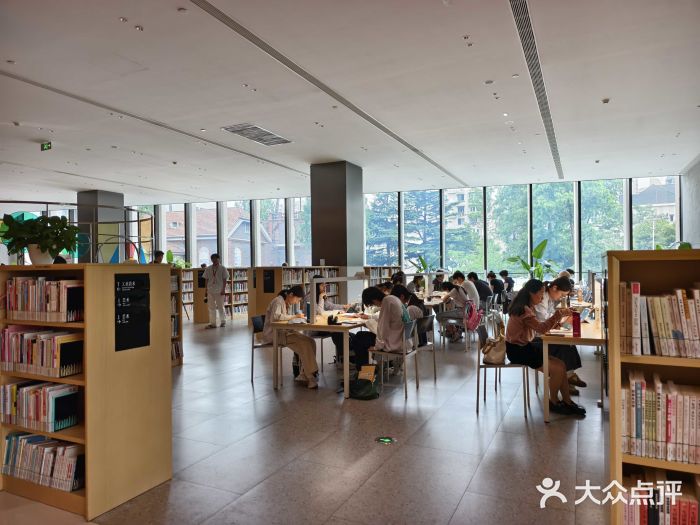 徐家汇书院图片