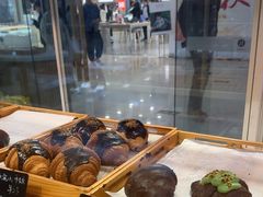 -焙丽拾光(麦凯乐直营店)