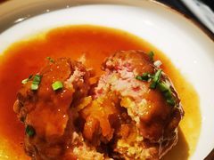 咸蛋黄狮子头-梅飞酒家(桑园路店)