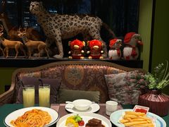 -孔雀裡融合餐厅