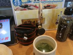 -沼津魚がし鮨(御殿場アウトレット店)