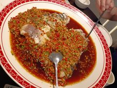 九江白浇雄鱼头-浔庐餐厅•江西老字号•九江菜(烟水亭店)