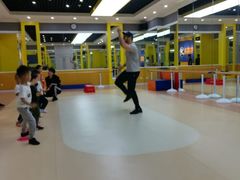 -能量学院少儿体能运动馆(公园1872店)