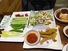 -青瓦餐厅·生鱼片·韩园烤肉(西塔店)